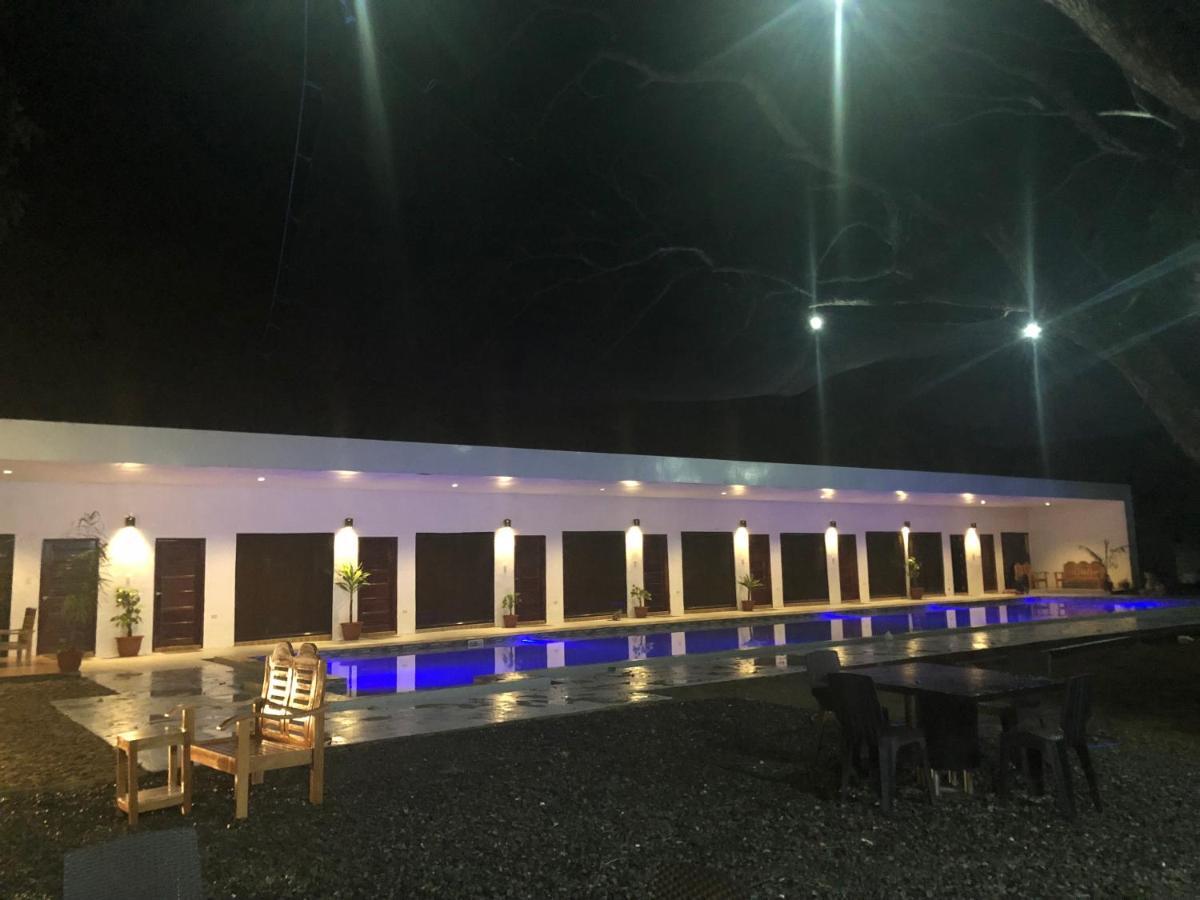 Alesseo Hostel Tiniguiban 外观 照片