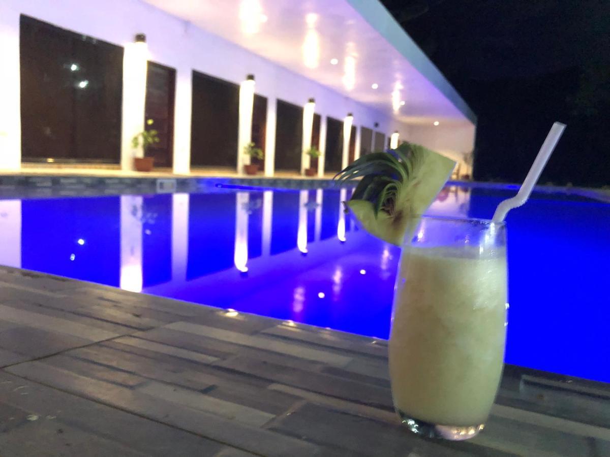 Alesseo Hostel Tiniguiban 外观 照片