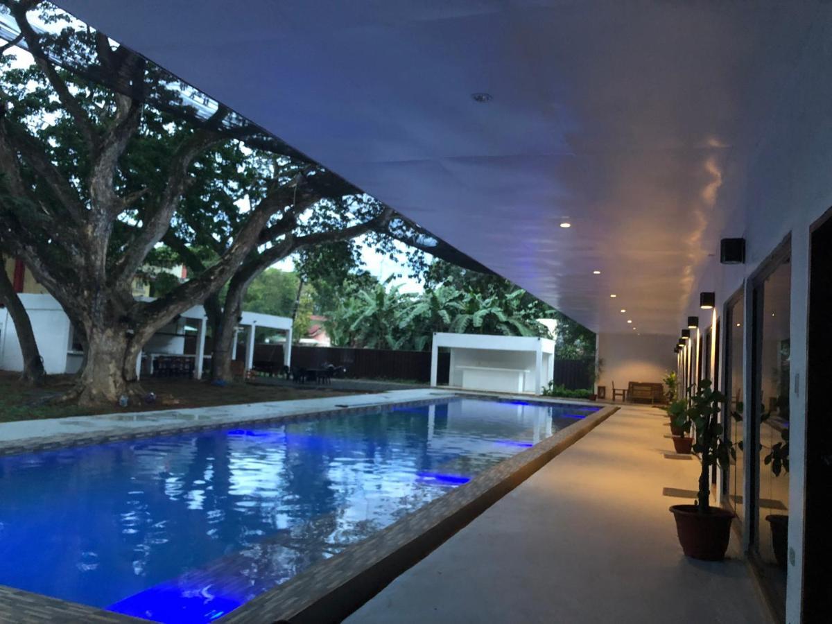 Alesseo Hostel Tiniguiban 外观 照片