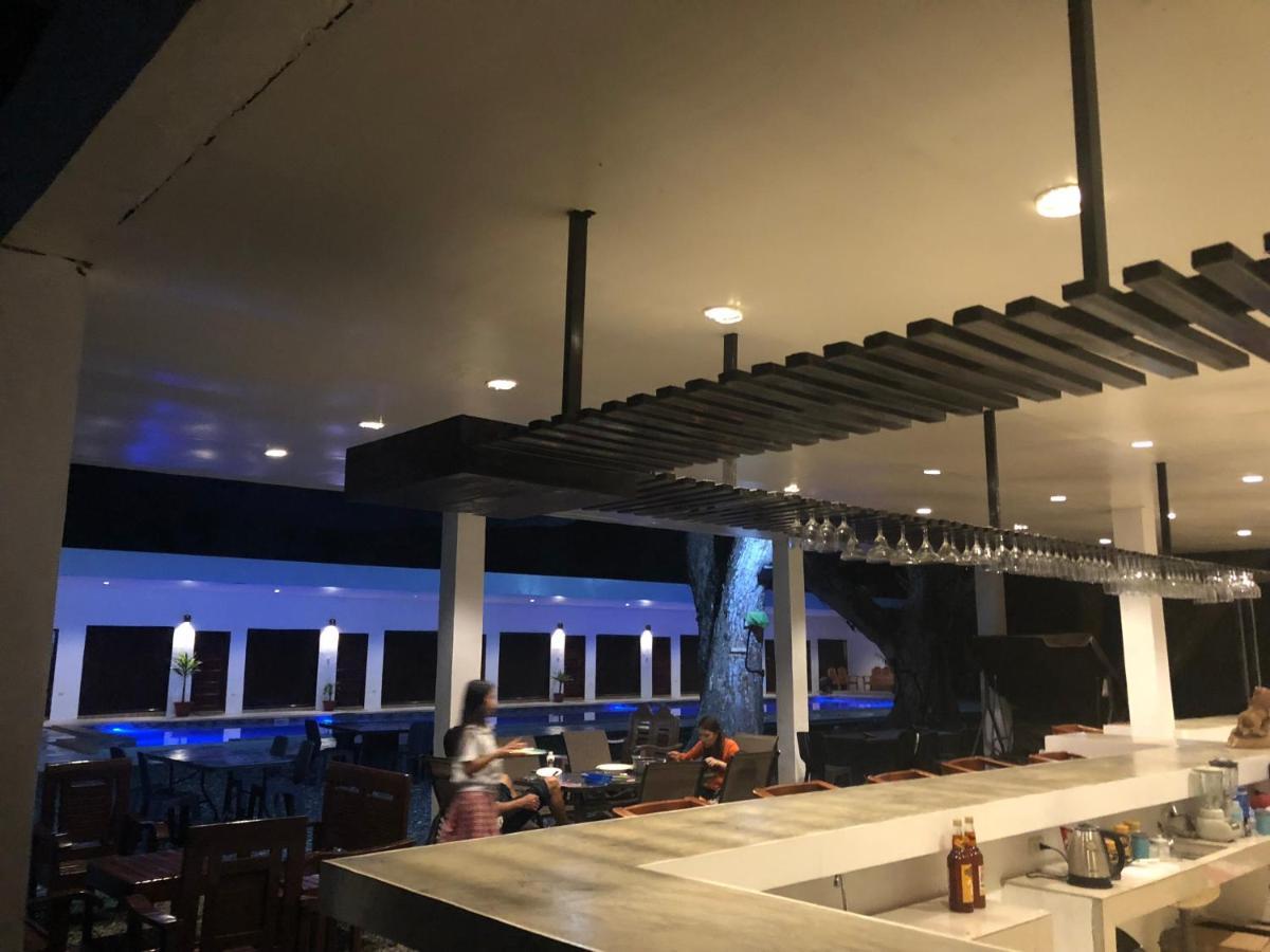 Alesseo Hostel Tiniguiban 外观 照片