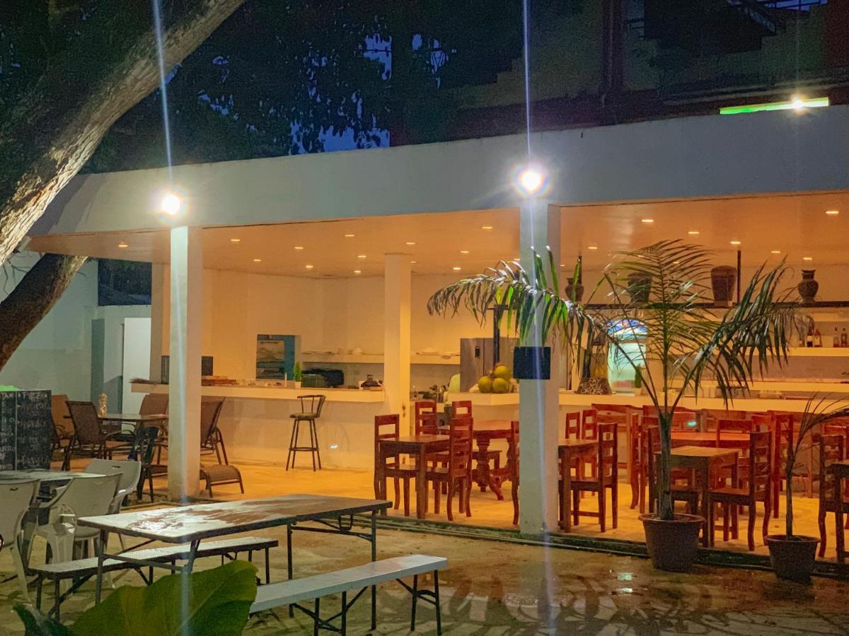 Alesseo Hostel Tiniguiban 外观 照片